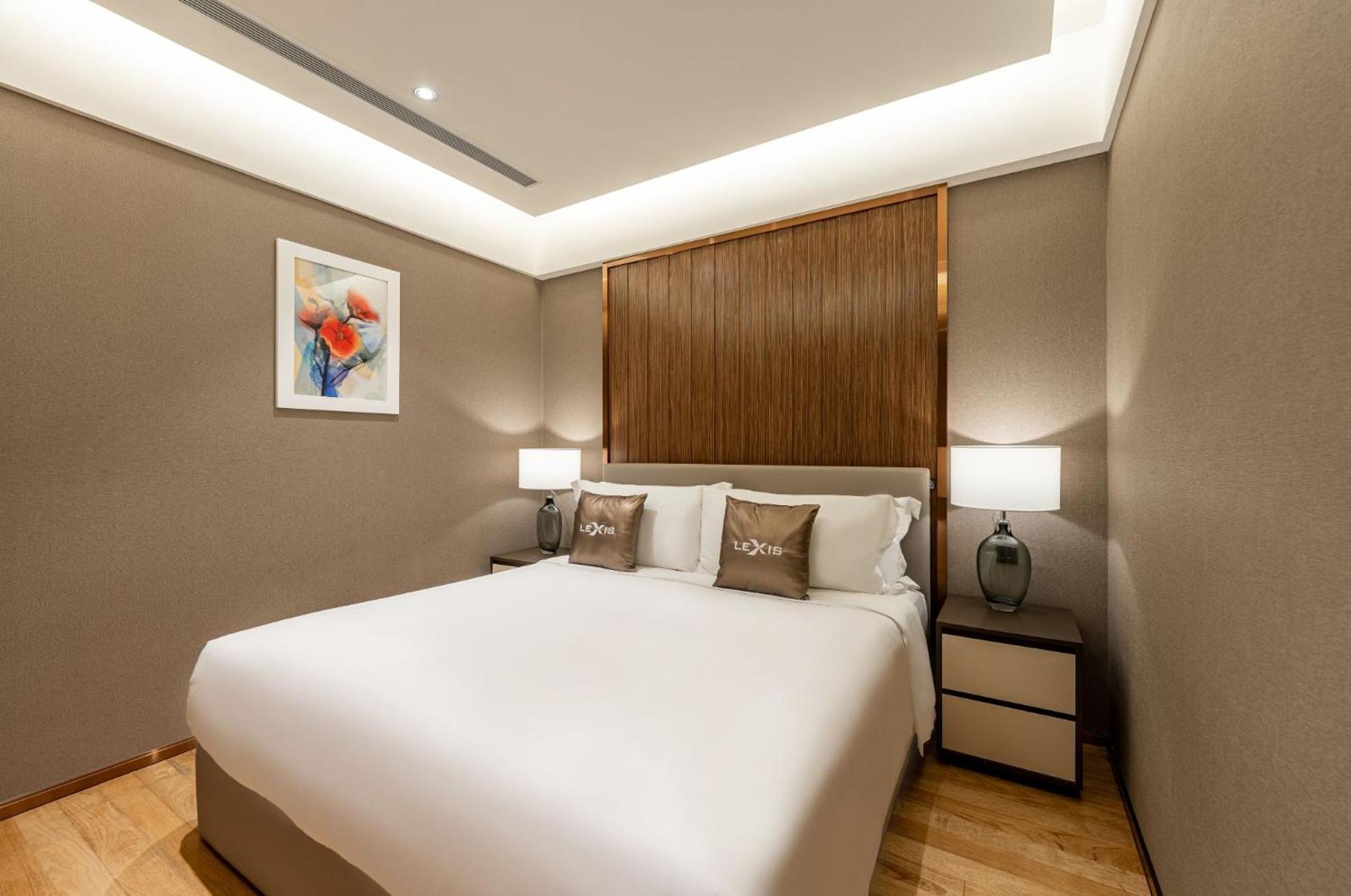 Imperial Lexis Hotel 5*